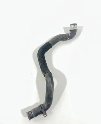 Mercedes-Benz C W204 Engine coolant pipe/hose A2045010982