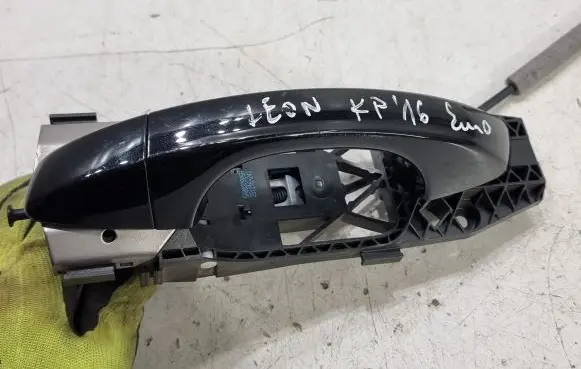 Seat Leon (5F) Front door exterior handle 5N0837885H