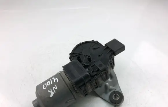 Alfa Romeo 159 Wiper motor 0390241915