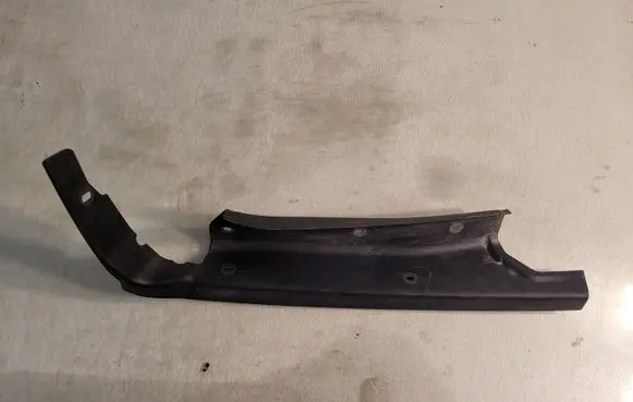 BMW 5 GT F07 Tailgate/trunk side cover trim 7149445