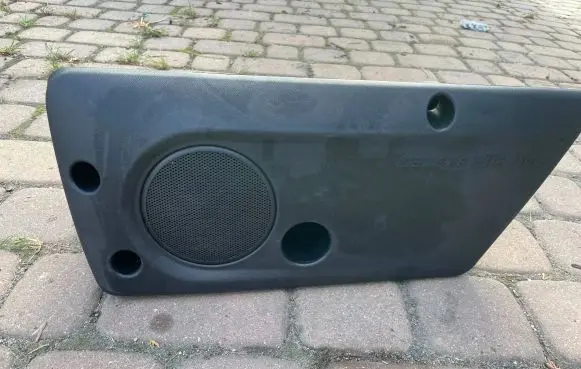 Fiat Grande Punto Subwoofer speaker 7354104280 S2410F049