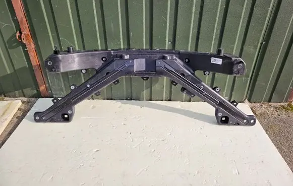 Tesla Model 3 Front piece kit 1610866
