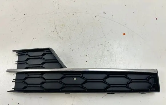 Front bumper lower grill