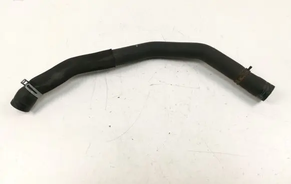 Mercedes-Benz A W169 Engine coolant pipe/hose