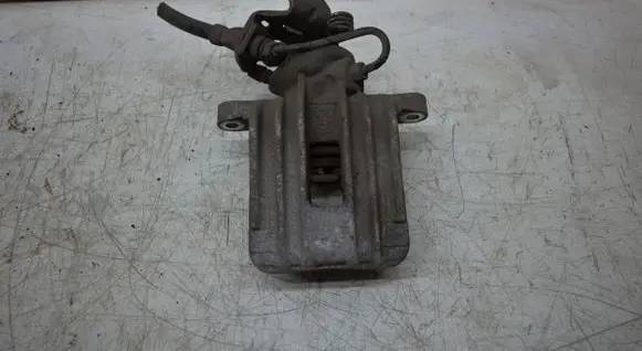 Volkswagen Scirocco Rear brake caliper