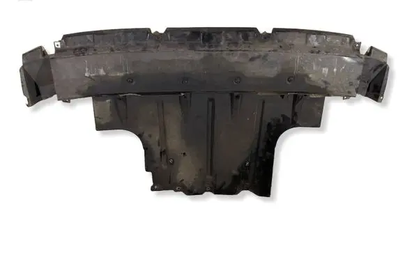 Audi Q7 4L Engine splash shield/under tray 7L8825439