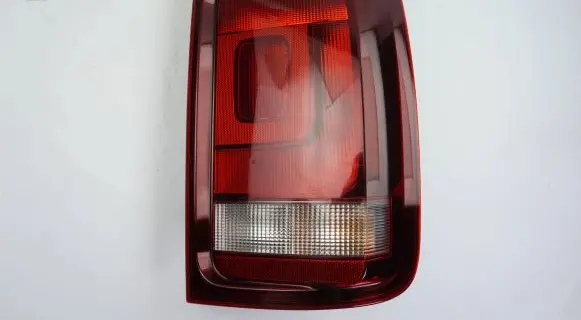 Volkswagen Amarok Rear/tail lights 2H1945096F 90040694