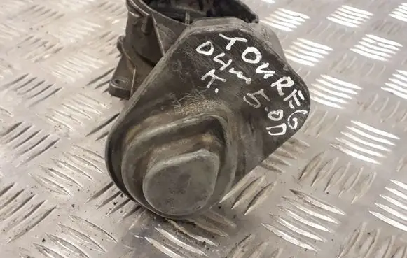 Volkswagen Touareg I Throttle valve 07Z128069A