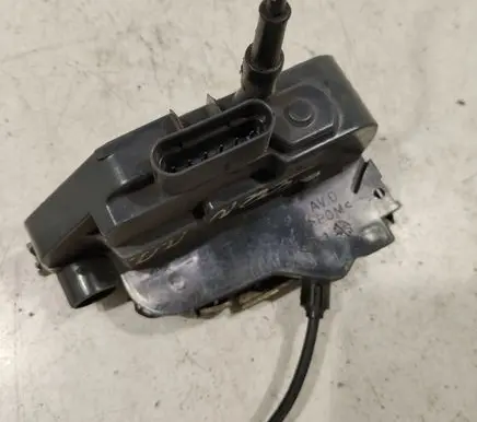 Renault Scenic II - Grand scenic II Front door lock