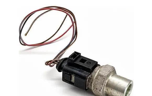 Seat Exeo (3R) Air conditioning (A/C) pressure sensor 3R0959126