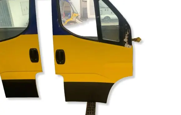 Iveco Daily 6th gen Door (2 Door Coupe) 
