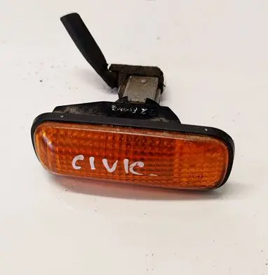 Honda Civic Front fender indicator light E10152632