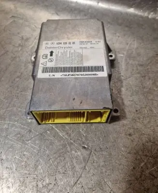 Mercedes-Benz C W204 Airbag control unit/module A2048208285