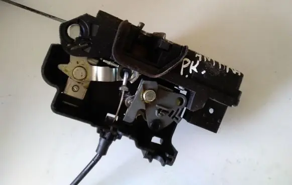 Opel Antara Front door lock NOCODE