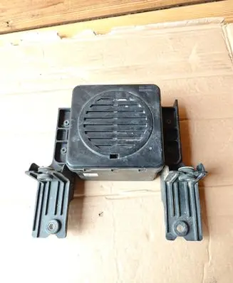 Hyundai Kona I Horn signal K496391000