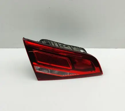 Audi A3 S3 8V Tailgate rear/tail lights 8V4945075