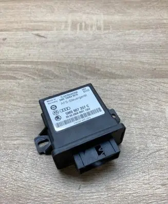 Volkswagen PASSAT CC Light module LCM 5M0907357C