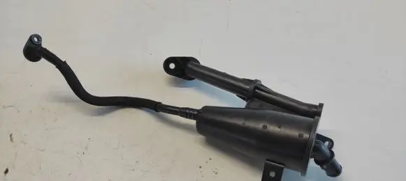 Opel Insignia A Breather/breather pipe/hose 55567249 5655819 70330351