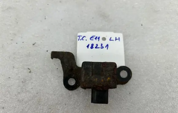 Toyota Corolla E110 Airbag deployment crash/impact sensor 8917312040 1876003020