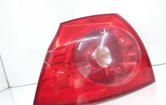 Volkswagen Golf V Rear/tail lights 1K6945095N 1K6945257