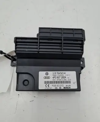 Audi A6 S6 C6 4F Power management control unit 4F0907280A