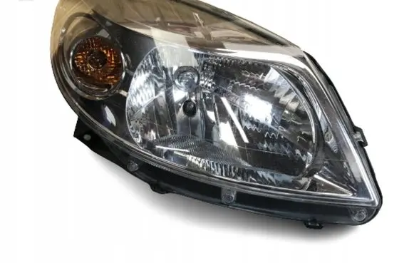 Dacia Sandero Headlight/headlamp 8200733877