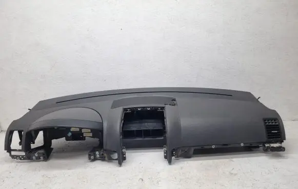Volkswagen Touareg I Dashboard 7L6857076