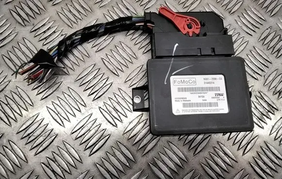 Volvo V70 Hand brake control module 31445314 6G912598CG