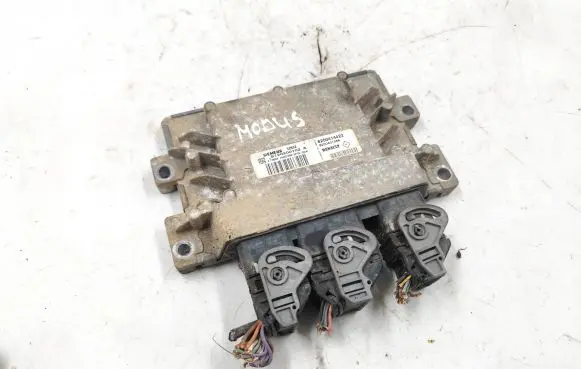 Renault Modus Engine control unit/module 8200414422 S120200102A