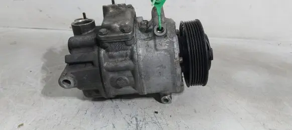 Volkswagen Golf V Air conditioning (A/C) compressor (pump) 1K0820803S
