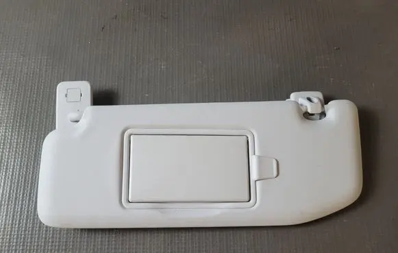 Peugeot 208 Sun visor