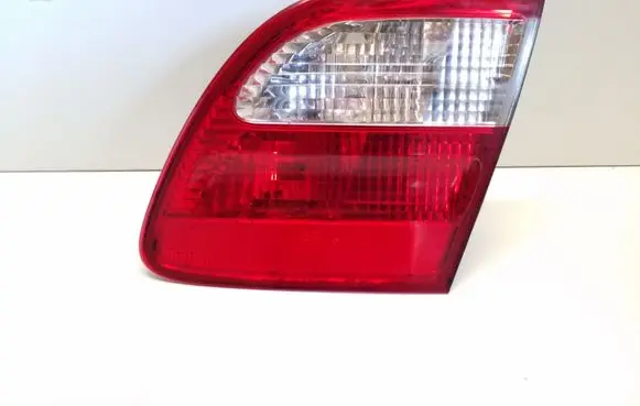 Mercedes-Benz E W211 Tailgate rear/tail lights A2118201464