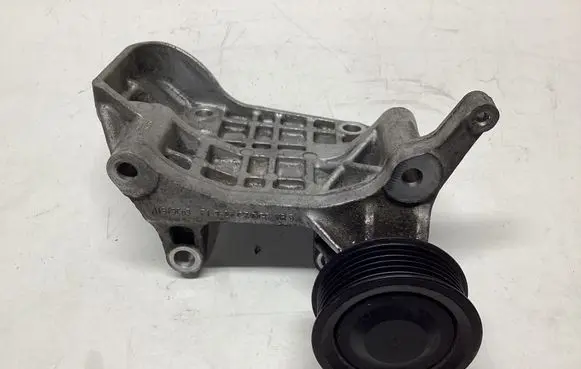 Generator/alternator bracket