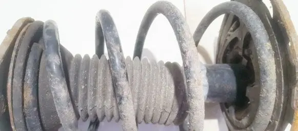 Toyota Avensis T270 Front coil spring