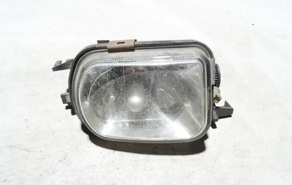 Mercedes-Benz C W203 Front fog light 2038201156 1NA007976