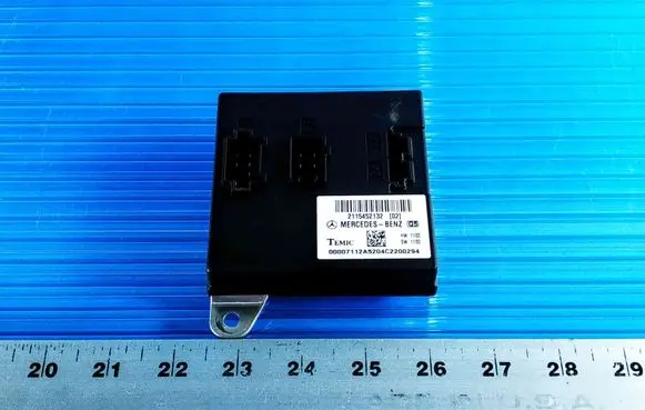 Mercedes-Benz E W211 Comfort/convenience module 2115452132