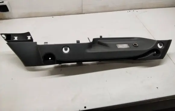 Renault Megane III Loading door trim (molding) 799120022R