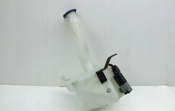 Ford Escort Windshield washer fluid reservoir/tank AB3917613AC