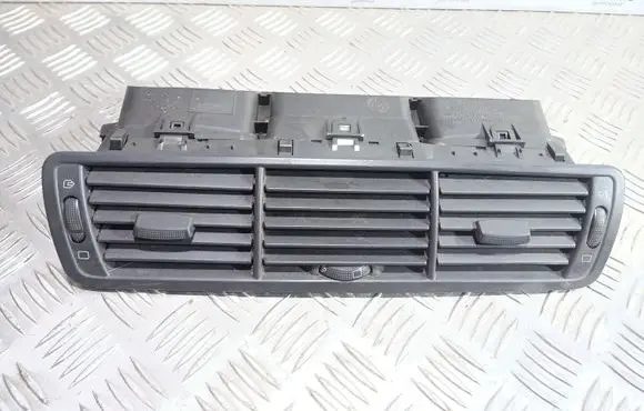 Peugeot 807 Dash center air vent grill 1484107077