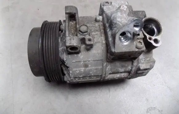 Mercedes-Benz C W204 Air conditioning (A/C) compressor (pump) A0022304511