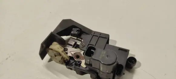 Alfa Romeo 156 Front door lock 18110242 1462003
