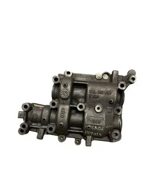 Audi A4 S4 B8 8K Oil pump 03L103537