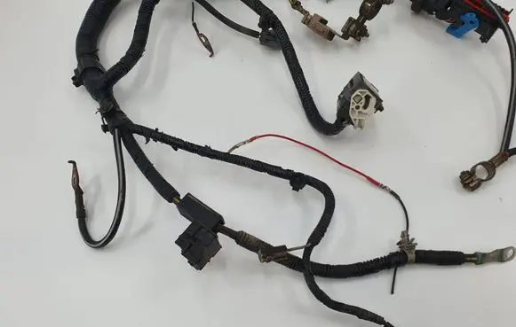 Mazda 3 I Positive cable (battery) 