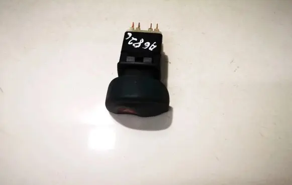 Renault Scenic I Hazard light switch 841043