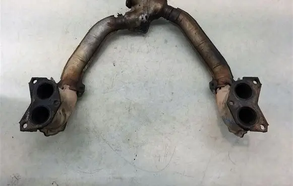 Subaru Forester SF Exhaust manifold 