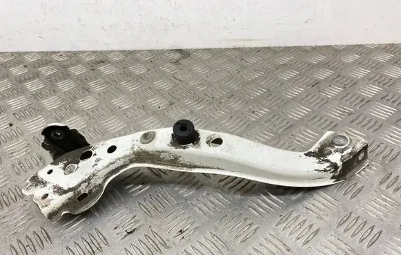 Toyota Verso Radiator support slam panel bracket 