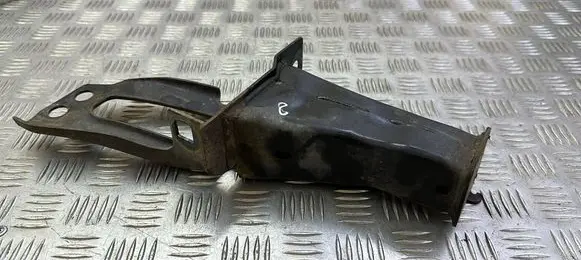 Volvo XC60 Radiator support slam panel bracket