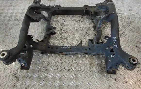 Mercedes-Benz ML W163 Front axle beam 