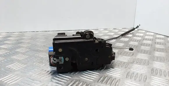 Seat Altea Rear door lock 7L0839015