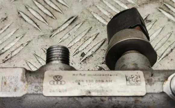 Audi A6 S6 C6 4F Fuel main line pipe 059130089ah